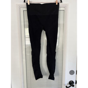 Blanqi Maternity Sports Support Black Maternity Leggings Size M $88